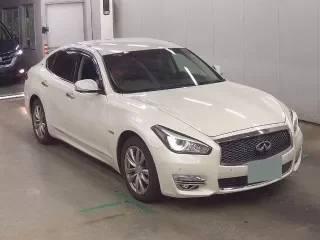 NISSAN FUGA