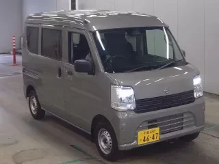 NISSAN CLIPPER VAN