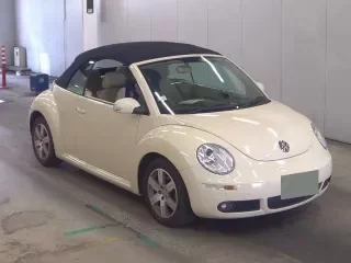 VOLKSWAGEN NEW BEETLE