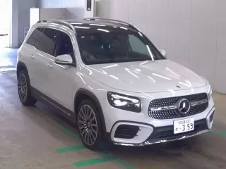 MERCEDES BENZ GLB