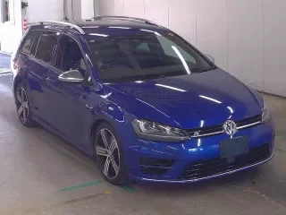 VOLKSWAGEN GOLF R