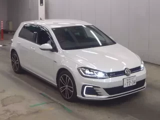 VOLKSWAGEN GOLF GTE