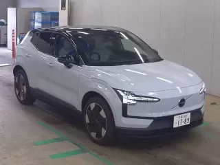 VOLVO EX30