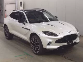 ASTON MARTIN DBX