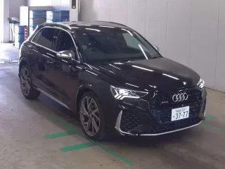 AUDI RS Q3
