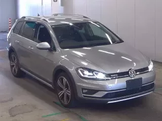 VOLKSWAGEN GOLF ALLTRACK