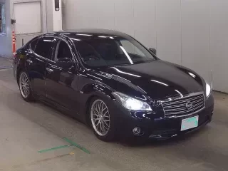 NISSAN FUGA