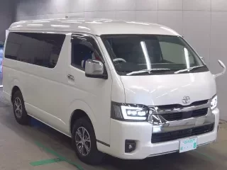 TOYOTA HIACE