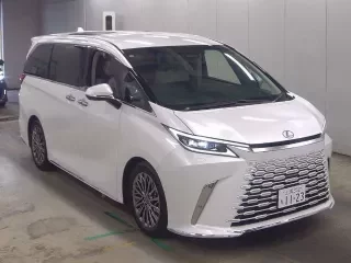 LEXUS LM