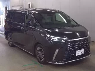 LEXUS LM