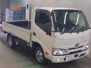TOYOTA DYNA