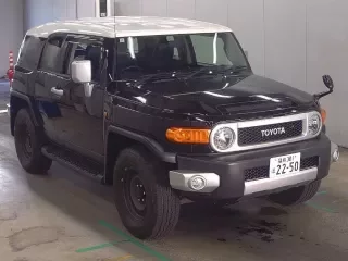 TOYOTA FJ CRUISER