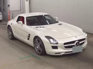 MERCEDES BENZ AMG SLS