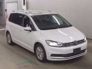 VOLKSWAGEN GOLF TOURAN