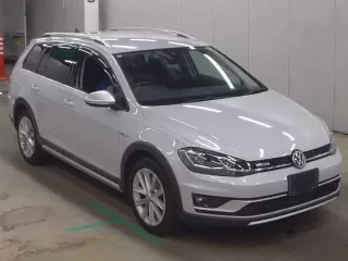 VOLKSWAGEN GOLF ALLTRACK