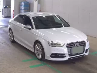 AUDI S3 SEDAN