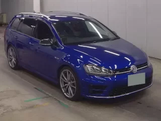 VOLKSWAGEN GOLF R