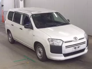 TOYOTA SUCCEED