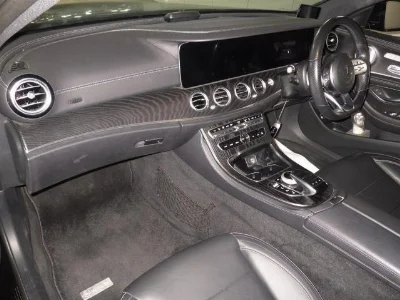 MERCEDES BENZ E CLASS