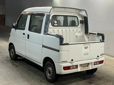 Daihatsu HIJET VAN (либо ATRAI WAGON)