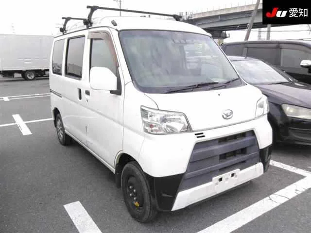 Daihatsu Hijet Cargo 2018