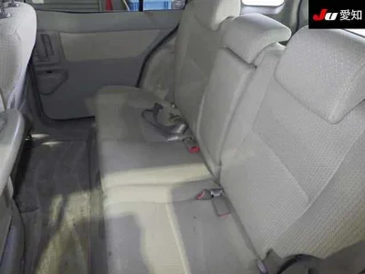 TOYOTA RAUM