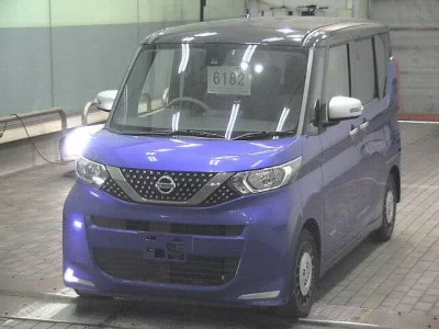 NISSAN ROOX