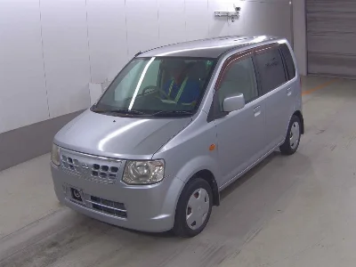 Nissan Otti