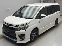 Цена авто Toyota Voxy с аукционов Японии, номер кузова ZRR80W, пробег 101 000, оценка 7