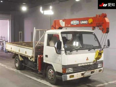 MITSUBISHI CANTER