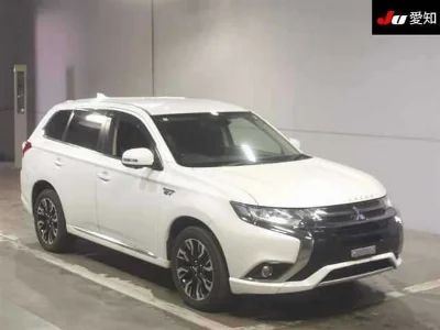 MITSUBISHI OUTLANDER PHEV