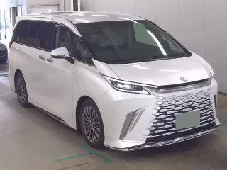 LEXUS LM