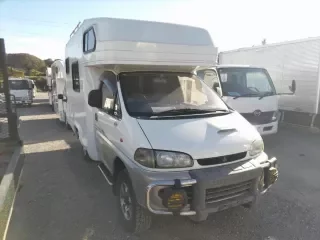 MITSUBISHI DELICA
