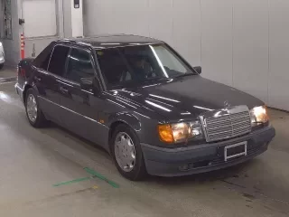 MERCEDES BENZ MEDIUM CLASS
