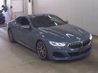 BMW 8 SERIES