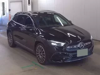 MERCEDES BENZ GLA