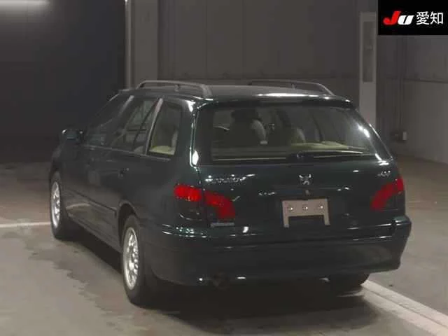 Peugeot 406  с аукциона в Японии