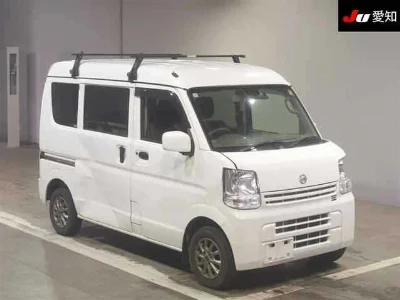 NISSAN CLIPPER VAN