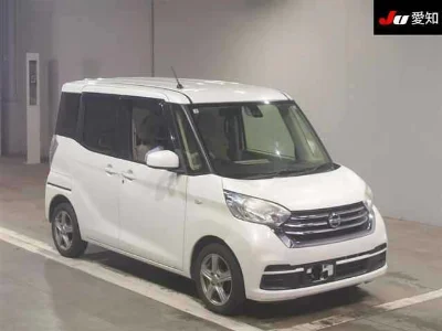 NISSAN DAYZ ROOX