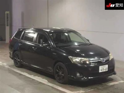 TOYOTA COROLLA FIELDER
