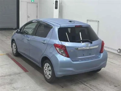 TOYOTA VITZ