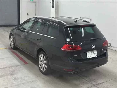 VOLKSWAGEN GOLF VARIANT