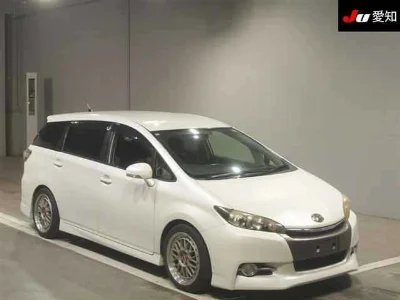 TOYOTA WISH
