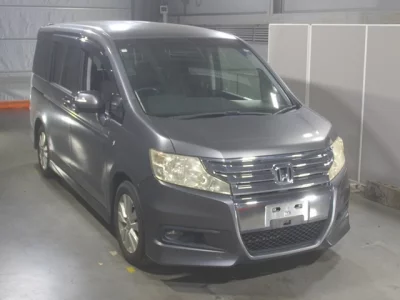 HONDA STEP WAGON