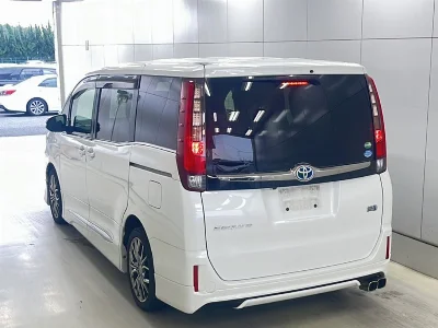 TOYOTA ESQUIRE