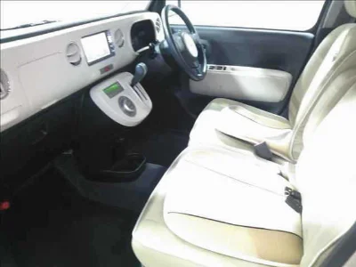 DAIHATSU MIRA COCOA