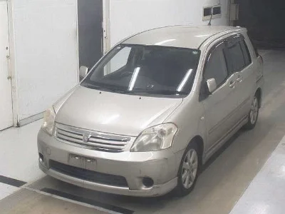 TOYOTA RAUM