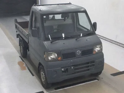 NISSAN CLIPPER TRUCK
