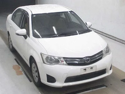 TOYOTA COROLLA AXIO