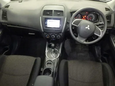 MITSUBISHI RVR